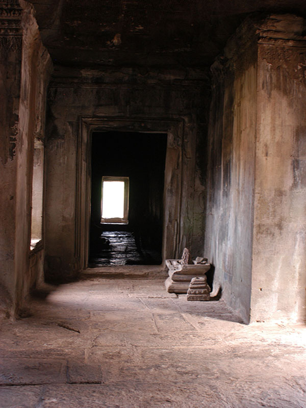 Angkor Wat 7-19